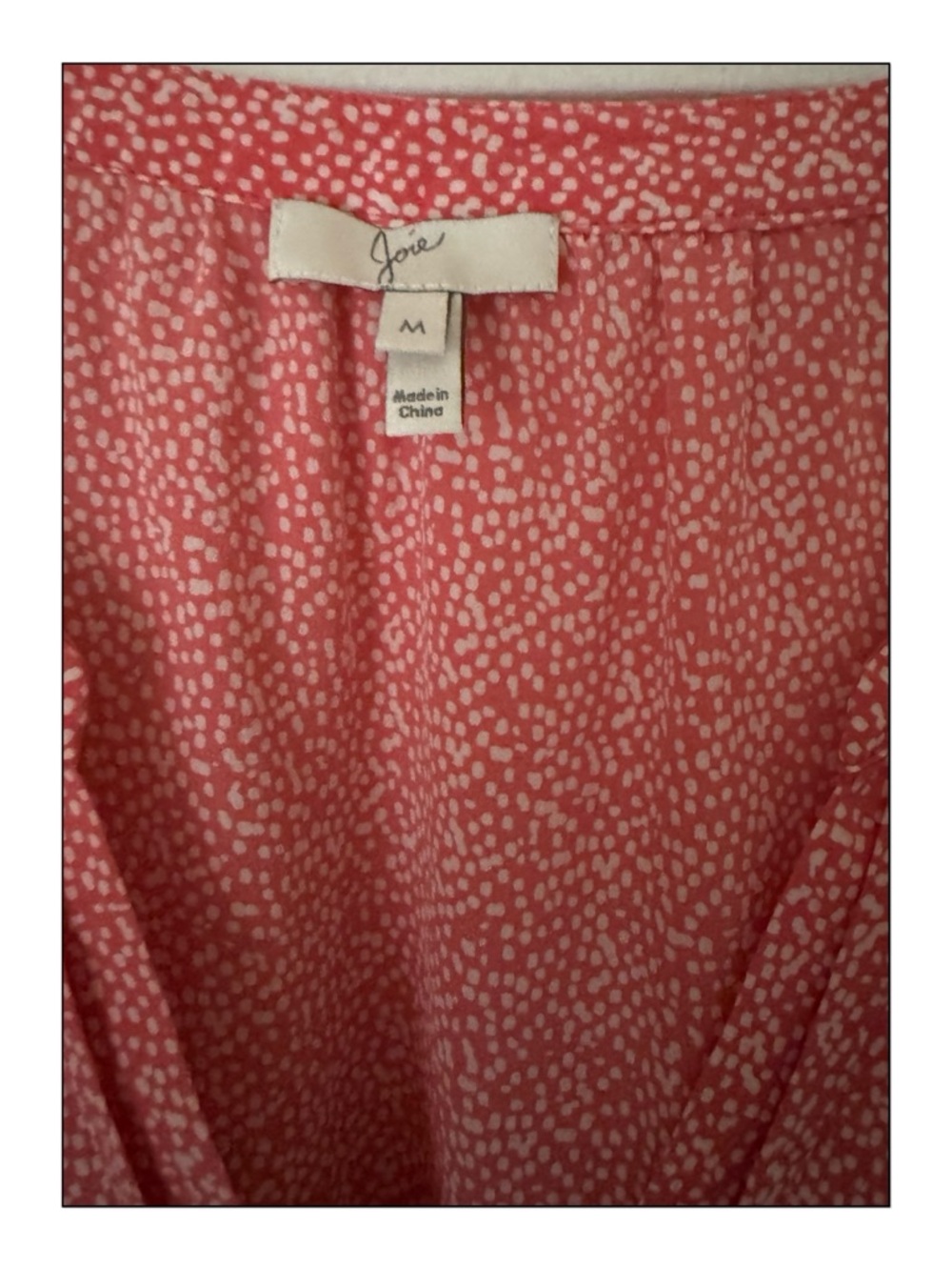 Joie Sleeveless Silk V-neck Blouse in Modern Geo Dot Print - Picture 5 of 11